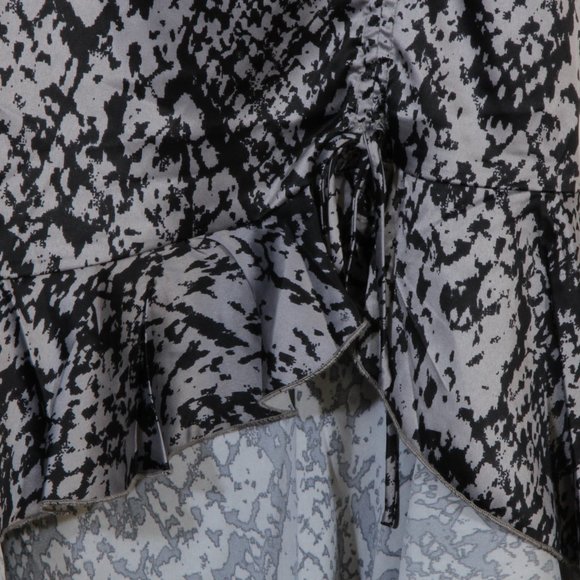 Forever 21 Snakeskin Black Gray Reptile Print Asymmetrical Maxi Dress Size Small - Picture 5 of 11